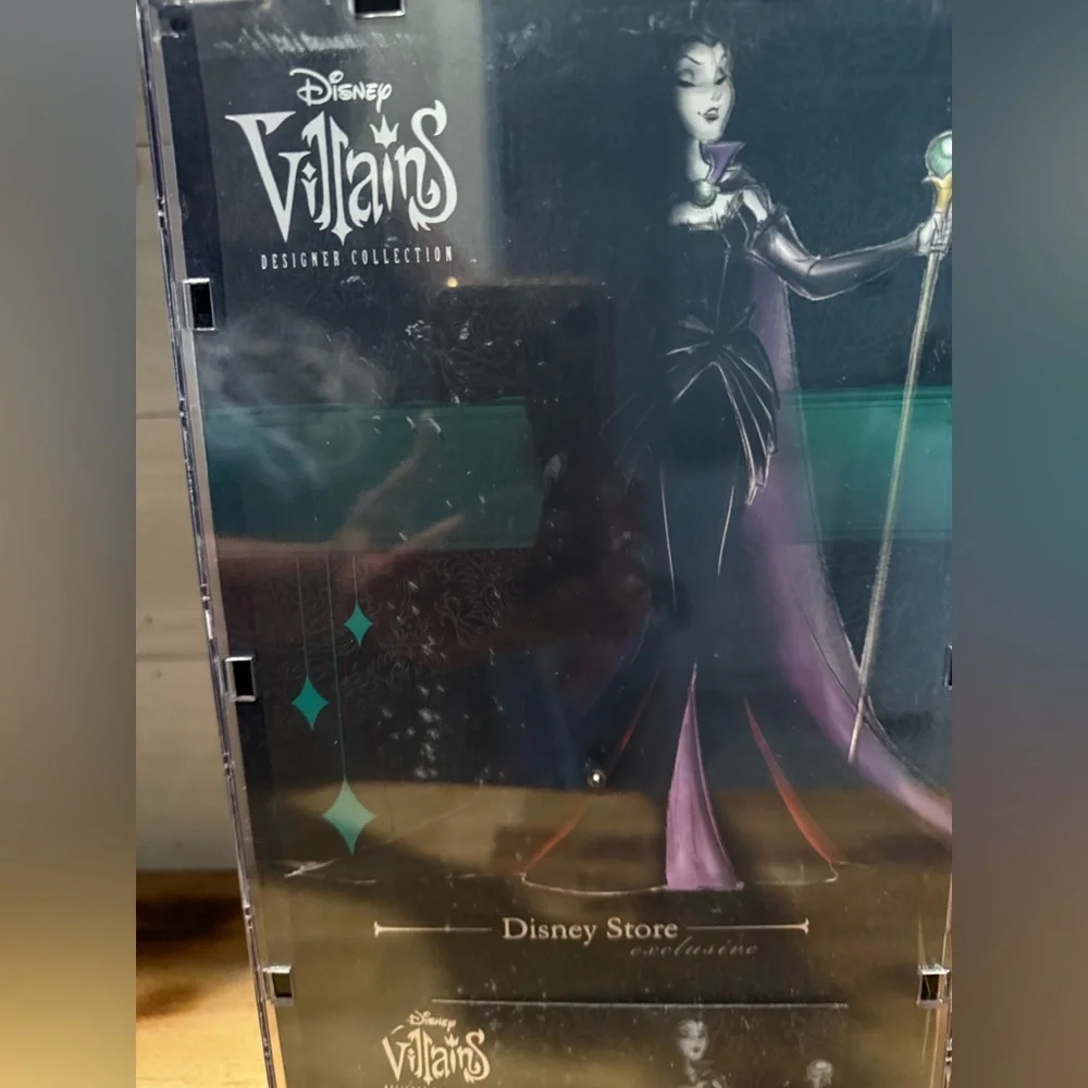 Disney Store Villains Designer Collection Maleficent Doll [Original Goth]